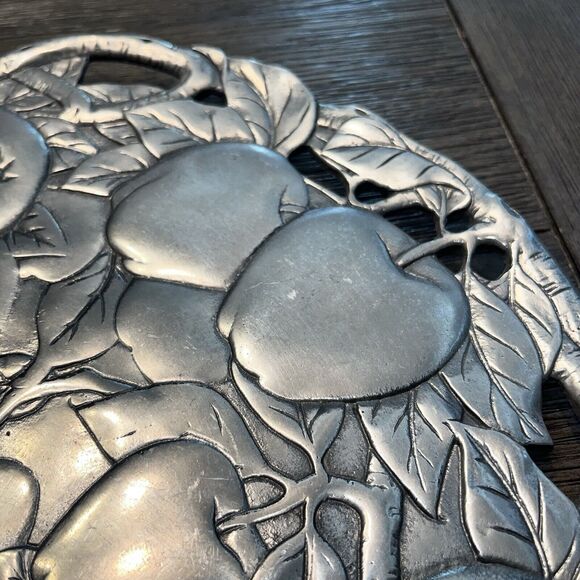 Arthur Court Tray‎ Platter Plate Aluminum Apple 1991 Metal Serving Party 12” - Picture 5 of 7